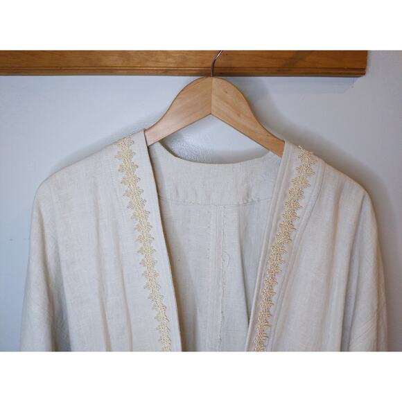 Cream Linen Tunic Top Lace Trim 3/4 Sleeve Boho Romantic Embroidered Detail - Picture 2 of 6